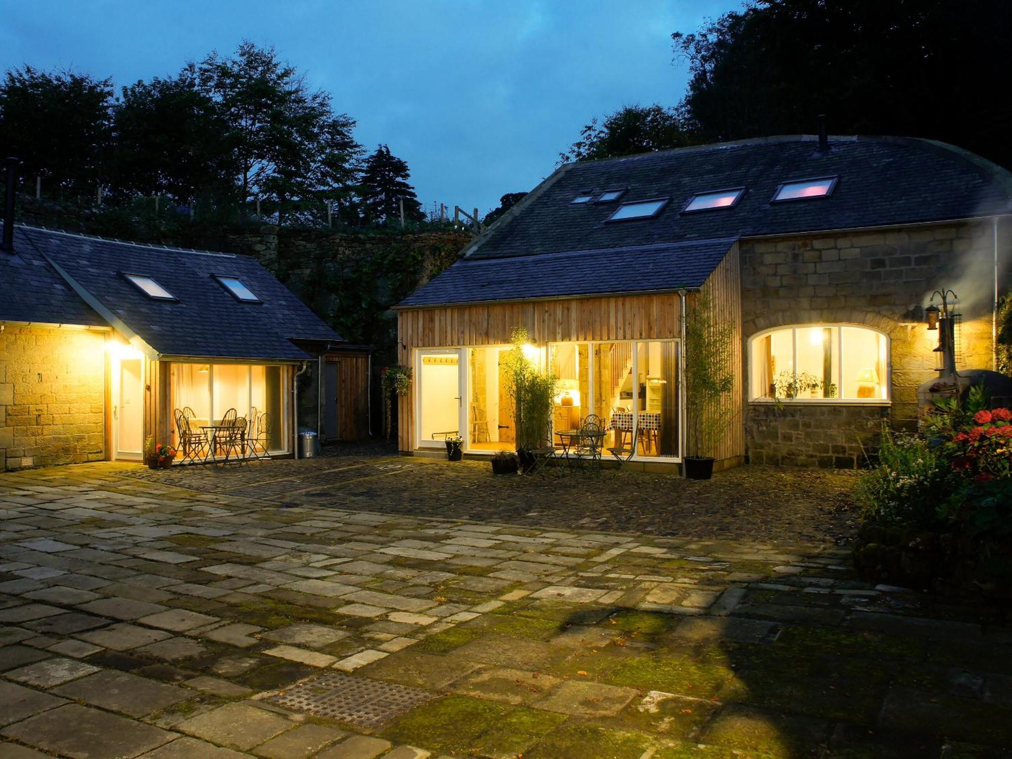 Swansfield Stables Holiday home *